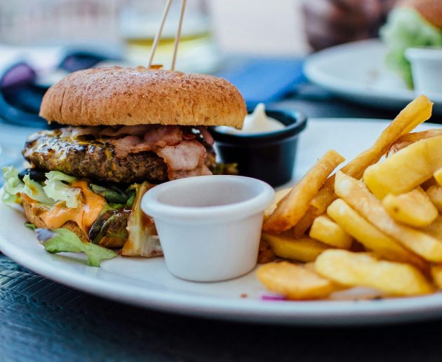 Is it Difficult to find good Burger Restaurant in Dubai?