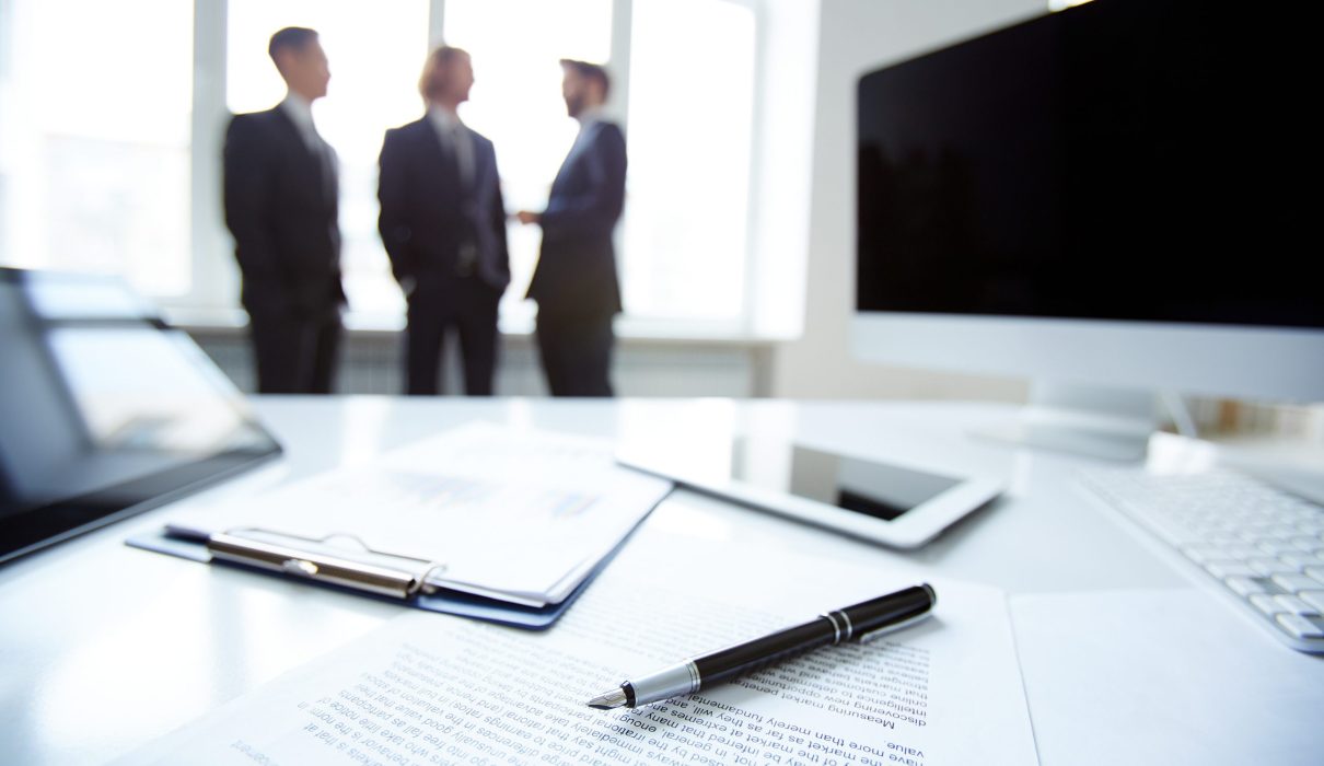 Why Choosing the Right Advocates in Dubai Matters