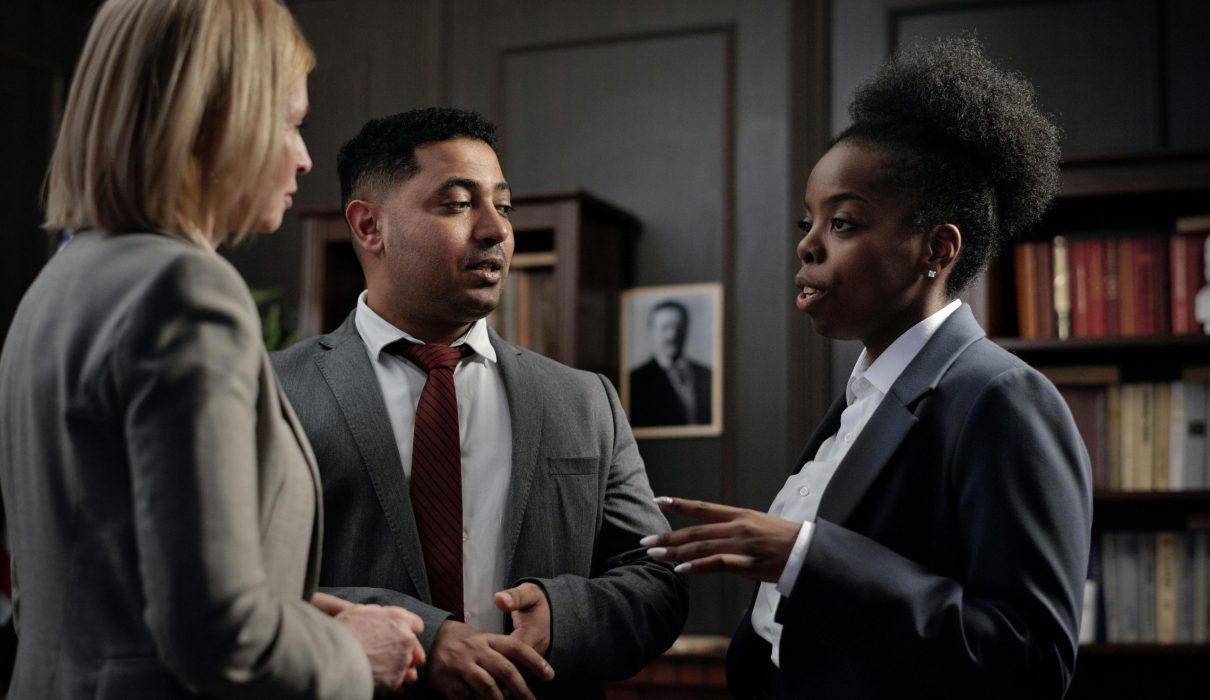 How Much Do the Best Lawyers in Dubai Charge? Cost Breakdown by Case Type: