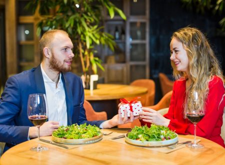 How to Choose the Best Business Lunch Deals Dubai for Client Meetings